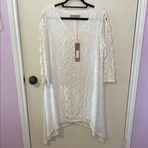 Elegant White Lace Dress